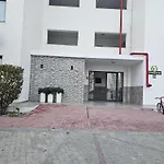 Caesar Lux Apartment Trikomo