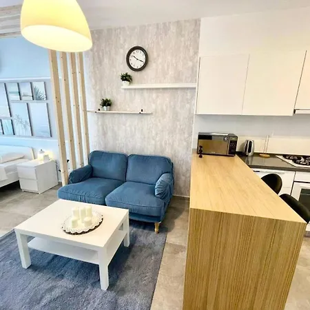 Caesar Italius Apartment