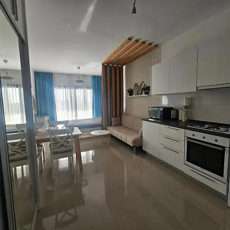 Apartment Spacious With Sea And Pool Views Trikomo