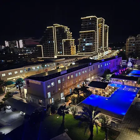 דירה Caesar Lux Trikomo