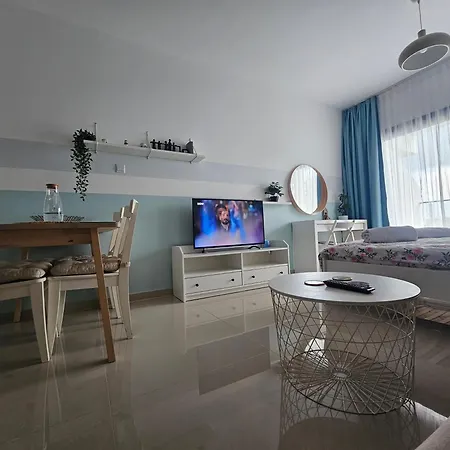 Apartamento Caesar Lux Trikomo